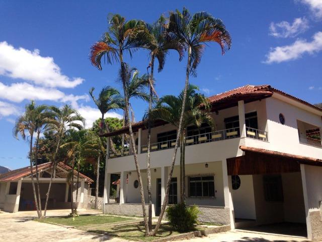 Vendo este imóvel medindo 5.709 m² terreno com 5 residência no Município Mimoso do Sul/ES