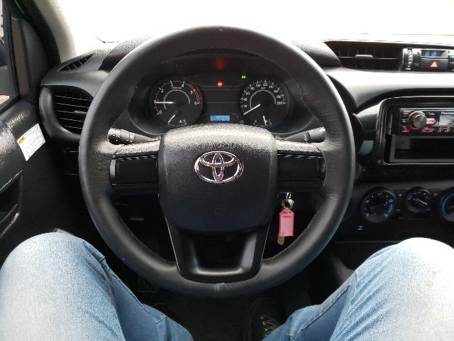 Toyota Hilux STD 2.8TDi 4x4 - Foto 16