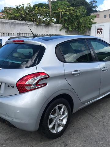Peugeot 208 Active Pack 14/14 - Foto 3