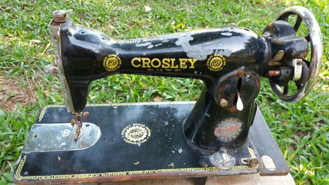 Maquina de costura antiga crosley