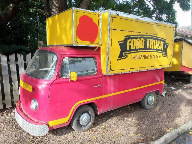 Kombi food truck, pronta pra uso. Leia. valor 9 mil só a vista