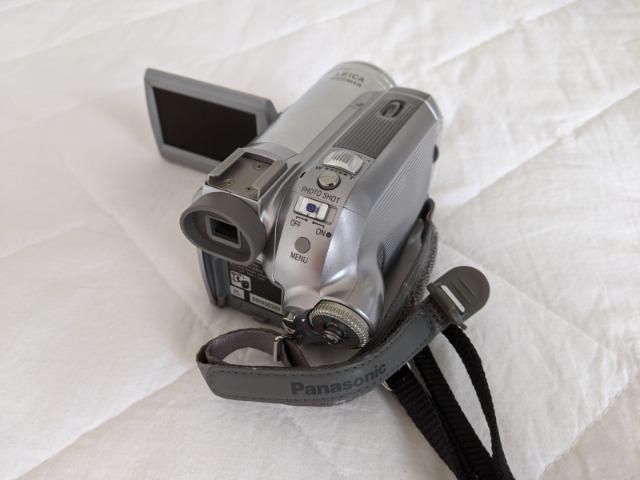 Filmadora Mini DV 3CCD Panasonic - Foto 3