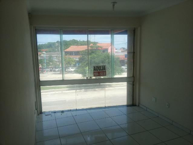 Sala Comercial 33m2 no Centro Barroco de Itaipuaçu de frente para Rua principal! - Foto 2