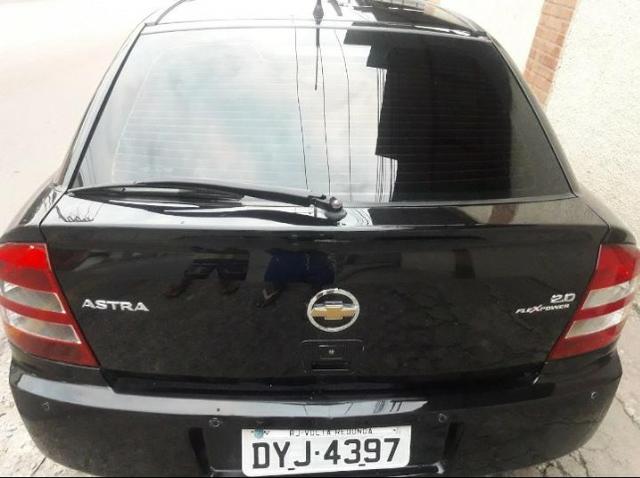 Vendo ou troco Astra hatch 2007 doc ok flex 2.0 gnv - Foto 4
