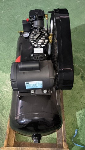 Compressor de Ar 10/100l 2hp Monofásico - Chicago (Novo/Loja) - Foto 3