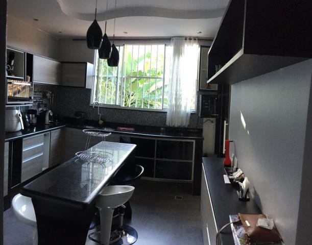 COD 56 -Casa de alto padrão em condomínio com 3 qts Centro de Nova Iguaçu RJ - Foto 12