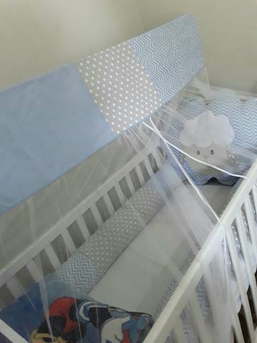 Berço + kit protetor com mosquiteiro + ninho - Foto 3