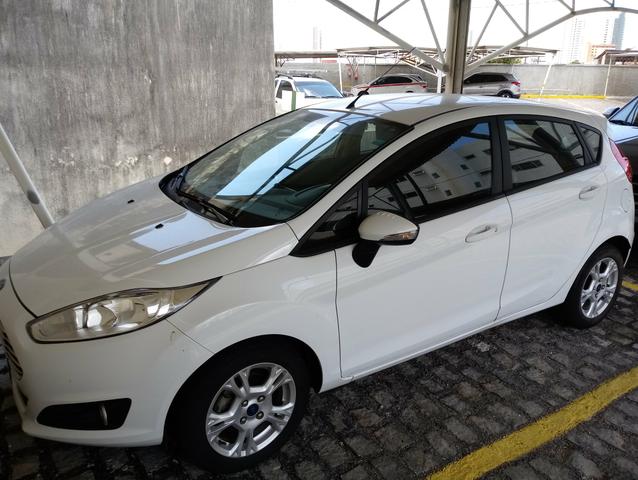 NEW FIESTA 2014 - 24.000 km - Foto 4