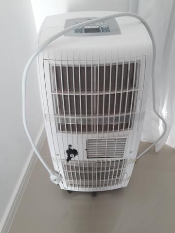 Vende Se mu Ar Condicionado Portátil 9.000 Btus Marca Comfee - Foto 2