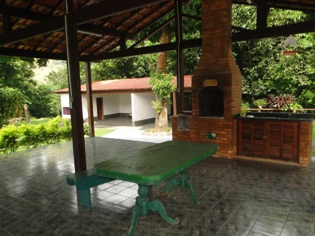 Guapimirim Sítio 97.000m², sede com 4 Quartos, piscina e campo - Foto 9