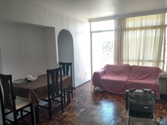 Quarto em apartamento (estudante e trabalhadores)
