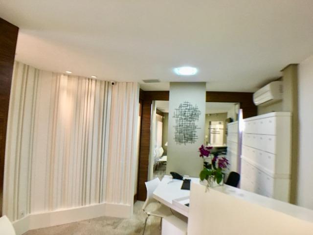 Sala Comercial no Centro - Mobiliada com requinte - Foto 7