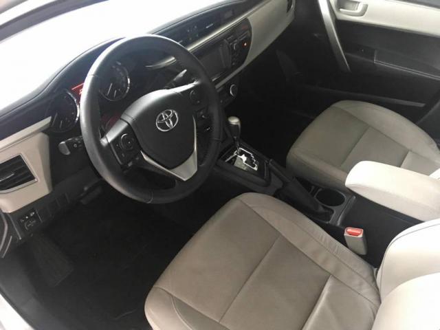 Toyota Corolla Sedan Xei - Foto 5