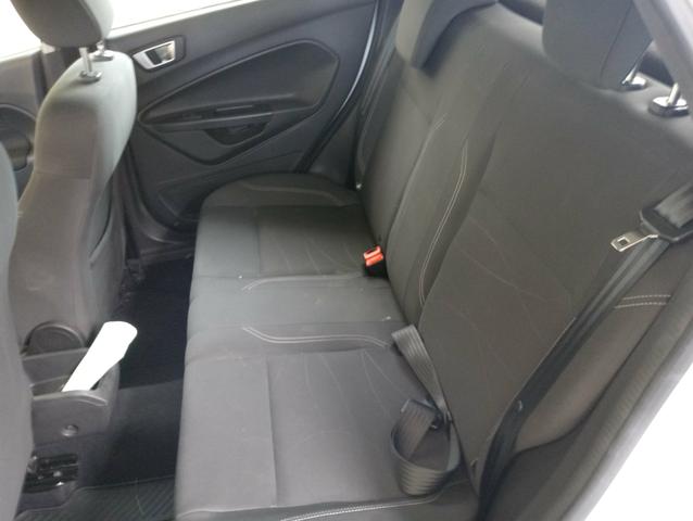 NEW FIESTA 2014 - 24.000 km - Foto 2