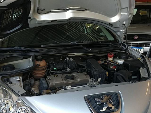 PEUGEOT 207 2009/2010 1.4 XR PASSION 8V FLEX 4P MANUAL - Foto 12