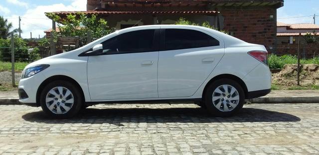 Vende-se carro Sedan ótimo estado de conservação. - Foto 6