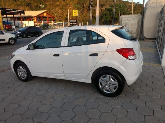 Oportunidade Onix Ls 2014 Abaixo da Fipe Financiamento com pequena entrada - Foto 7