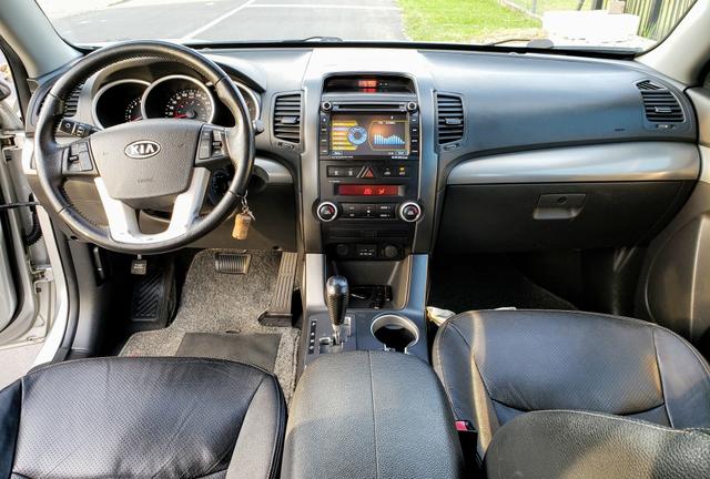 Sorento 2011 - EX2 2.4 - Foto 3