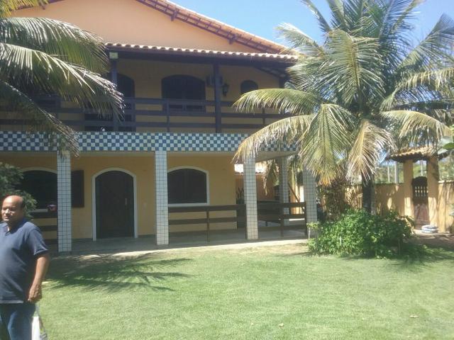 Magnifica casa de praia frente a praia de Jacone!
