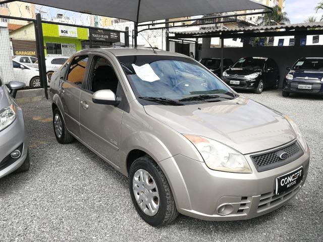 Fiesta Sedan 1.6 flex 2010