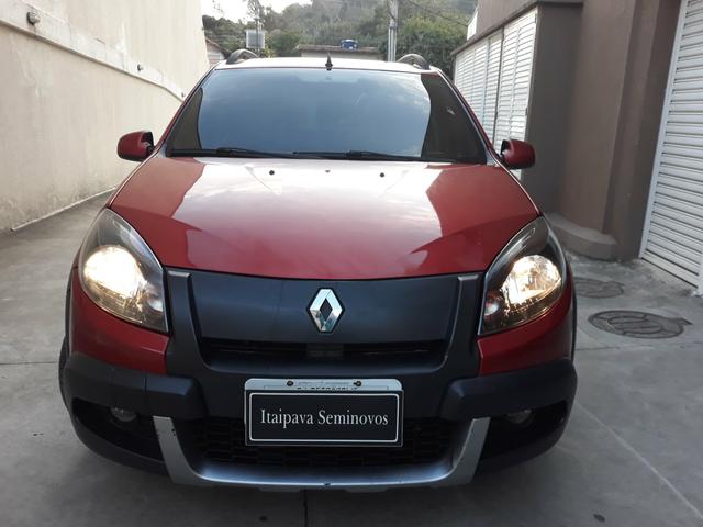 Sandero Stepway 2014 cambio mecânico 1.6/8 válvulas novíssimo! completo! - Foto 6