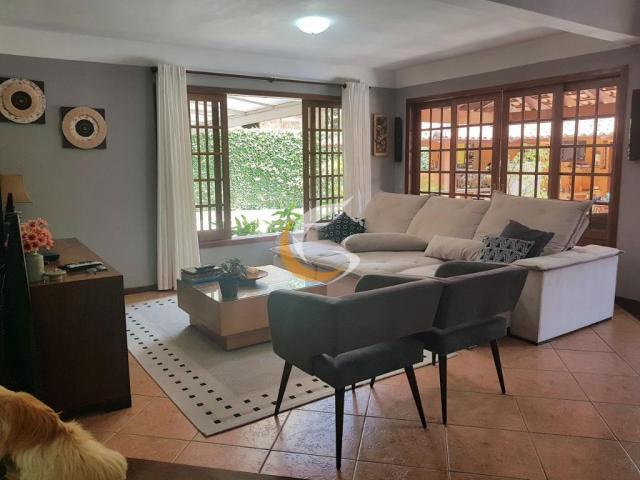 Casa com 4 dormitórios à venda, 500 m² por R$ 1.580.000 - Quarteirão Brasileiro - Petrópol - Foto 3