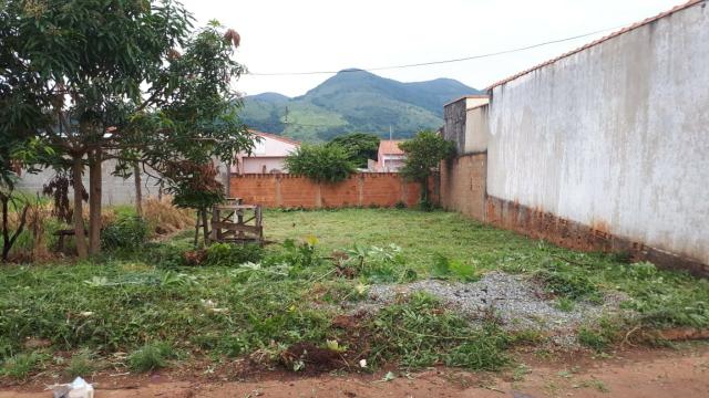 Terreno em campos gerais 200 metros quadrados