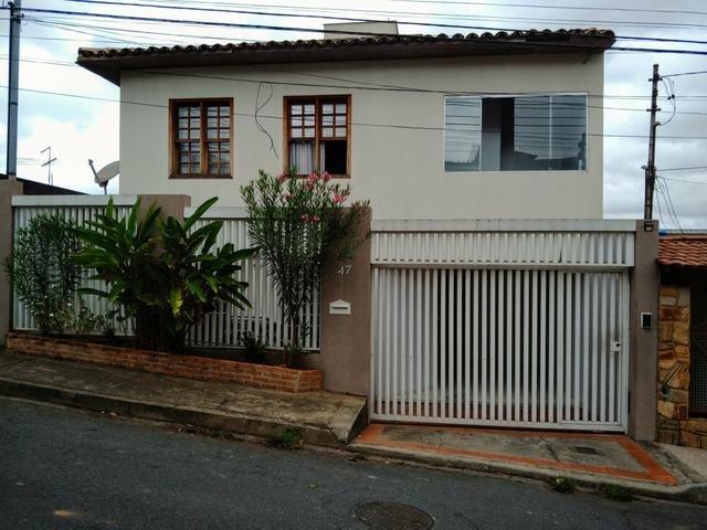 Excelente Casa - 04 Quartos - Conjunto Água Branca - Contagem