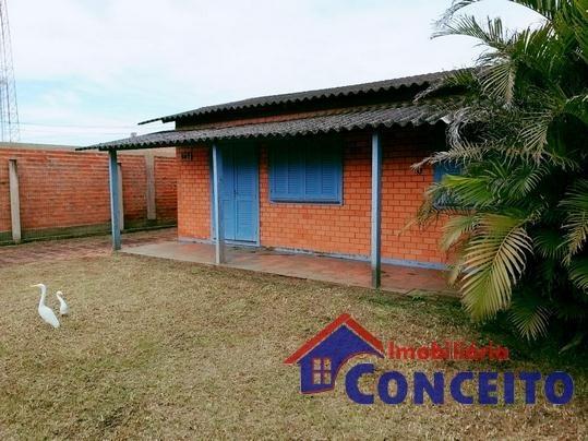 C98 - Bela residência em ótima localização - Foto 4