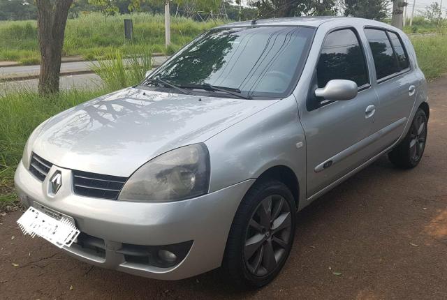 Clio Hatch Privilege 1.6 16V 4P HiFlex - Foto 2