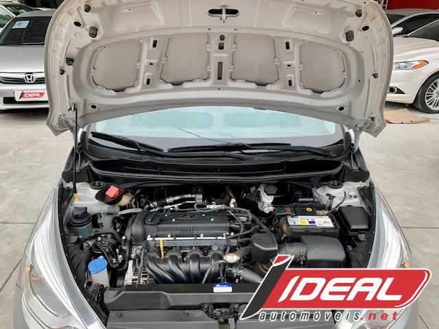 Hyundai HB20 Premium 1.6 Flex 16V Mec. - Foto 9
