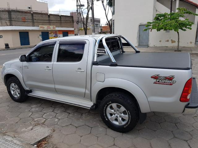 Hilux SRV 2011 automática 3.0 TDI