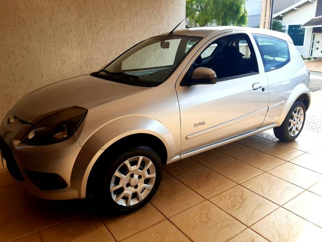 Ford ka 1.o flex completo