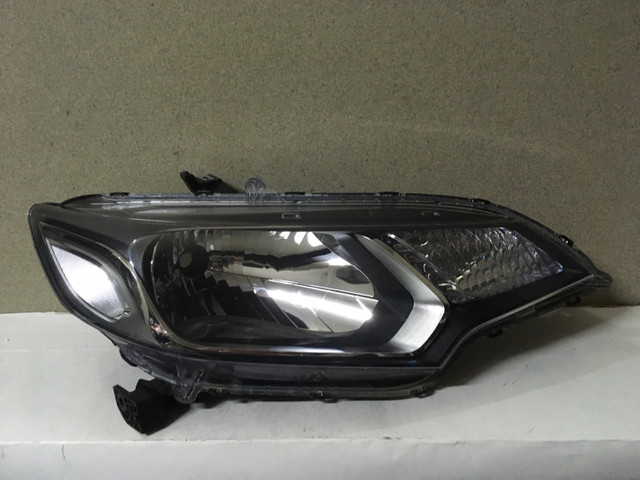 Farol Honda New Fit