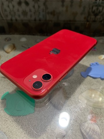 iPhone 11 64gb vermelho bem conservado sem detalhes  - Foto 4