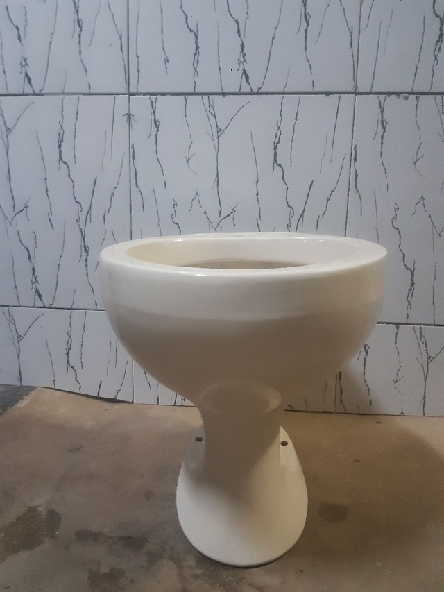  Vaso IDEAL STANDART liso lateralmente  - Foto 4