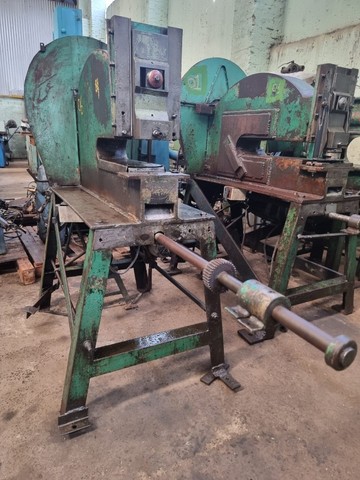 Puncionadeira com matrizes - 1766 - Foto 2