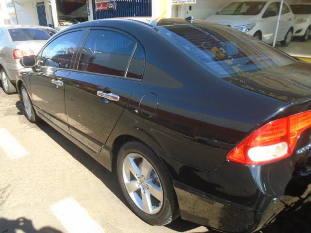 Honda Civic Sedan LXS 1.8 Preto - Foto 4