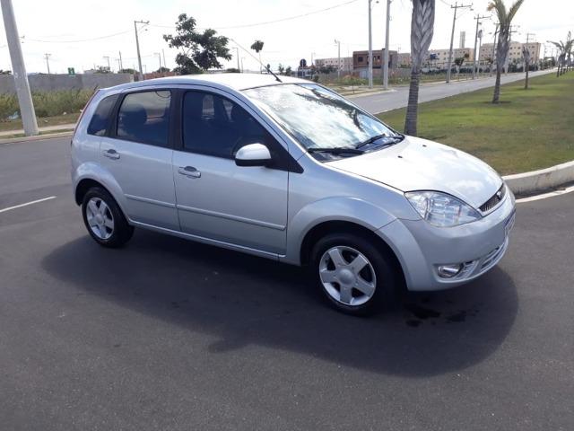 Fiesta Hatch 1.6 Completo de tudo