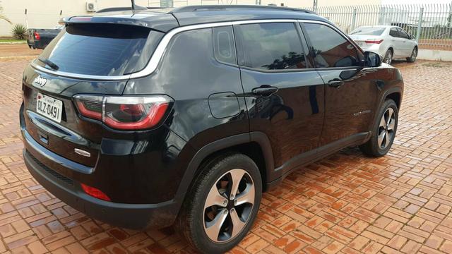 Jeep compass longitude 2.0 4x2 flex at 17-18 preta - Foto 5