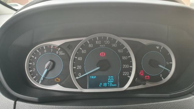 Ford KA + Sedan 1.5 SE 4P Flex - Prata - 21.873 KM