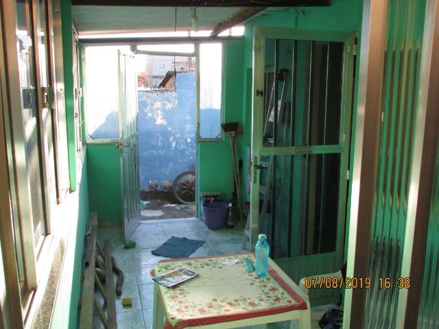 Casa com quintal, tudo murado, Bairro tranquilo, asfalto, condução, comércio! - Foto 5
