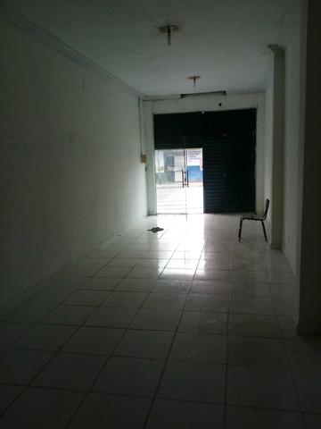 Ponto comercial na principal do alvorada 1