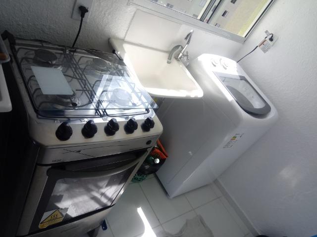 Alugo quarto em apartamento de 2 dormitórios mobiliado - Foto 5
