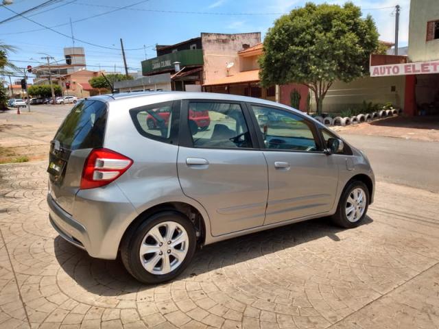 HONDA FIT LX 1.4 16V FLEX AUT. 2014 - Foto 8