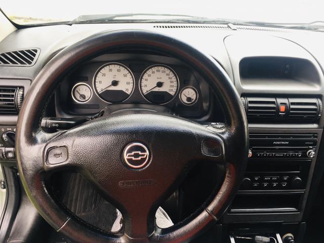 Astra Sedan Elegance 2005 - Foto 12