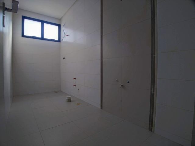 Amplo Apartamento 3 Dormitórios(1Suíte+2D) + Lavabo com 2 Vagas no Centro de Itajaí! - Foto 16