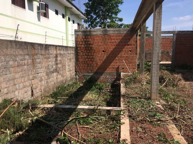 Terreno av principal Parque Cuiabá 12x30 escriturado obra já iniciada aceito proposta - Foto 3