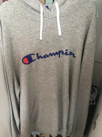Moletom da champion novo nunca usado , veio de fora
