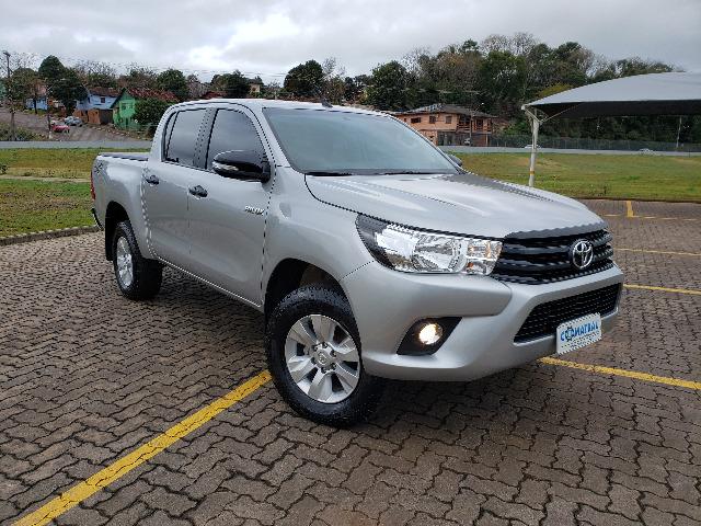 Toyota Hilux STD 2.8TDi 4x4 - Foto 3